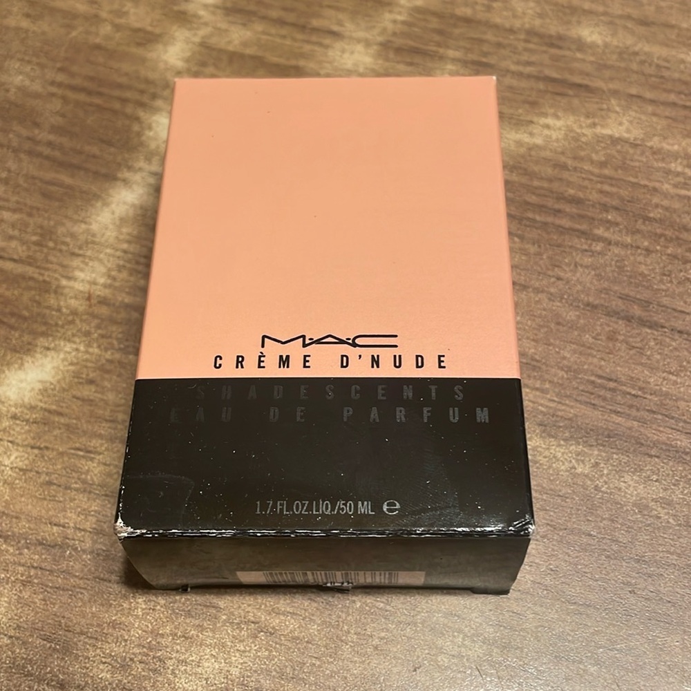 MAC Crème D’Nude Perfume